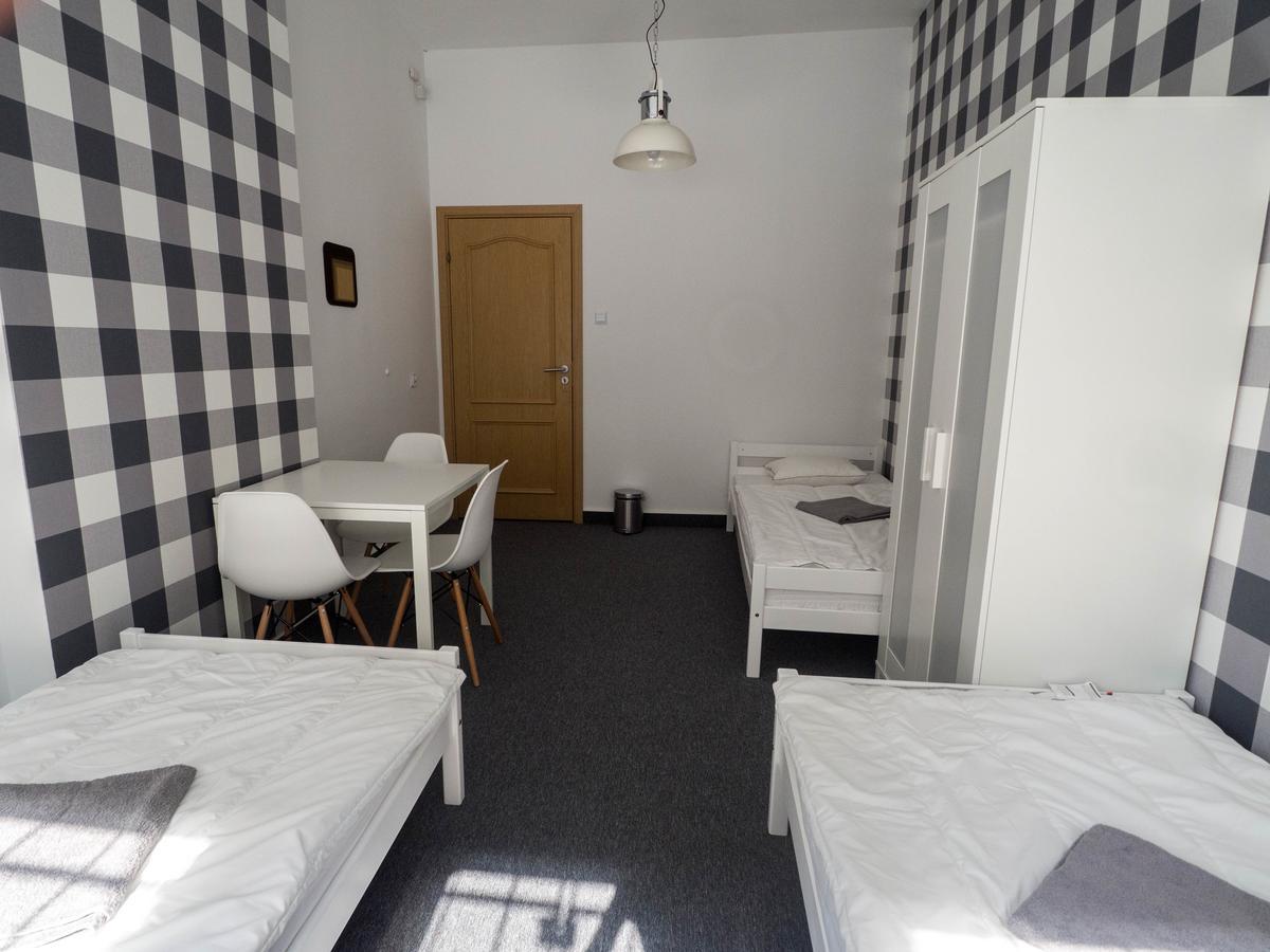 Sawa Hostelワルシャワ エクステリア 写真