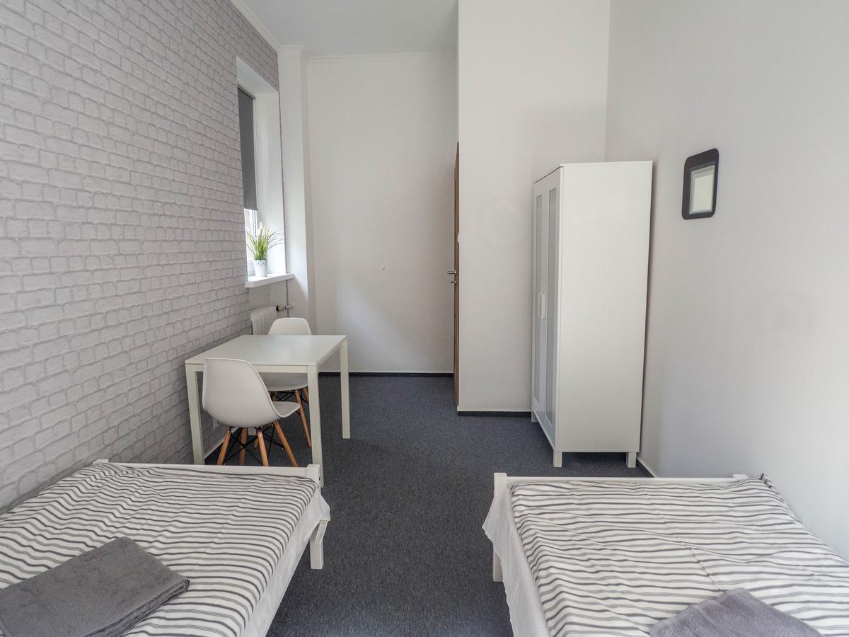 Sawa Hostelワルシャワ エクステリア 写真
