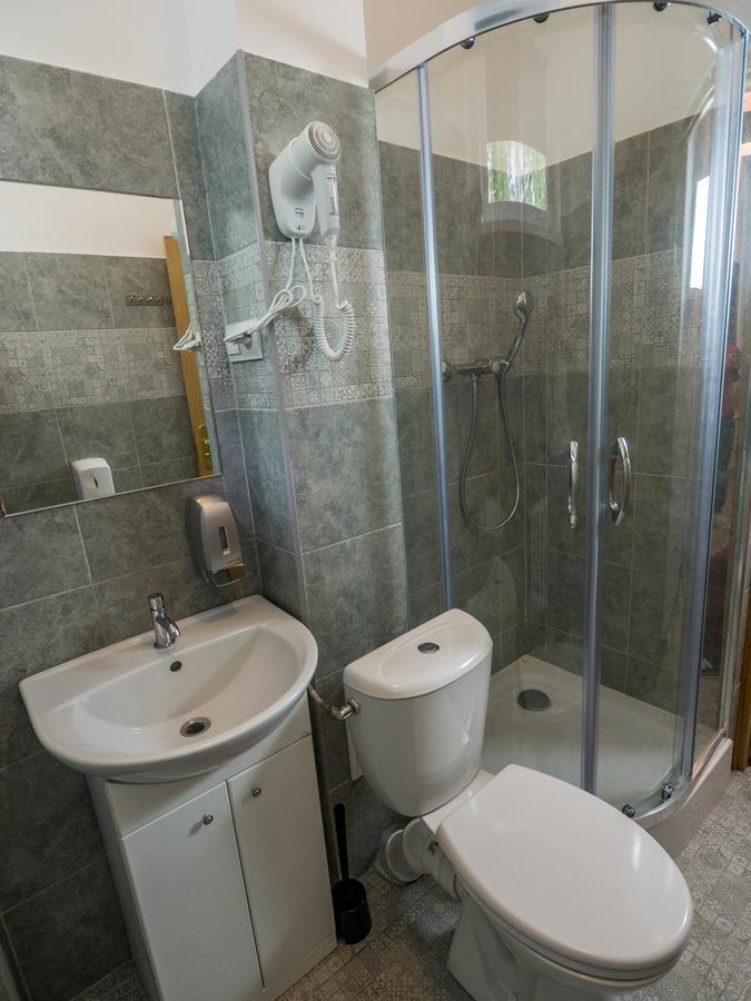 Sawa Hostelワルシャワ エクステリア 写真